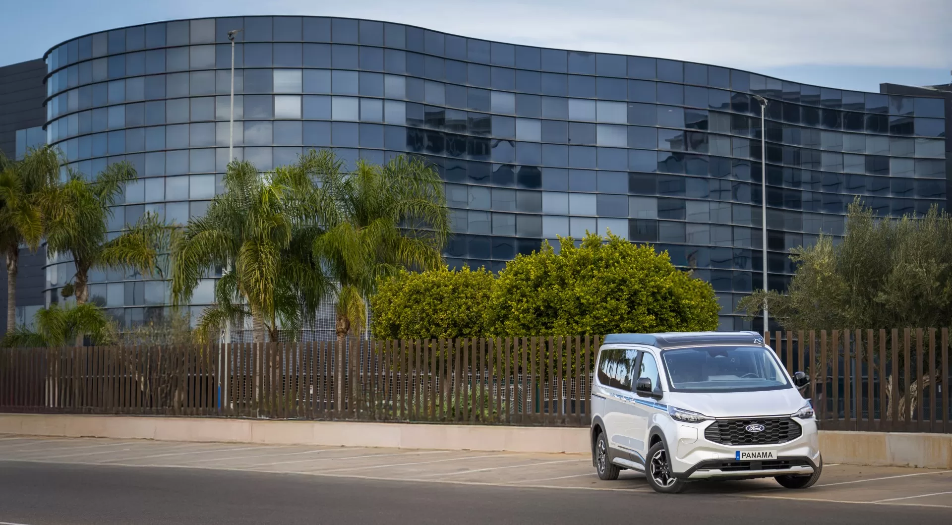 Panama Peak P10H spațiu de zi